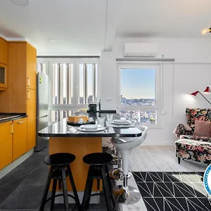 Apartment Whome | Anjos Premium #10, Lisbon