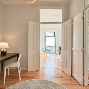 Apartment Rua Dos Remedios 179, Lisbon