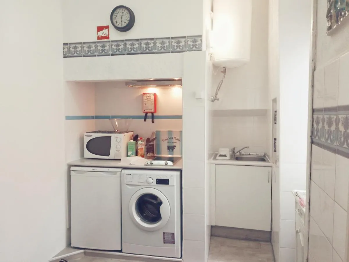 Apartments Alfama Lisbon Center 0*,